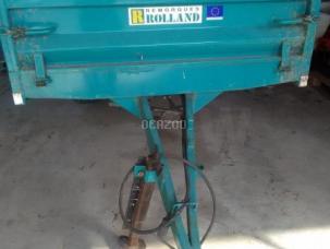 Fourgon bâché avec parois rigides nc BH25