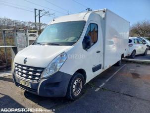 Fourgon avec parois et toit rigide Renault Master