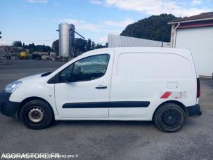 Fourgon avec parois et toit rigide Citroën Berlingo