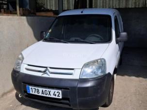Fourgon avec parois et toit rigide Citroën Berlingo