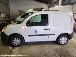 Fourgon avec parois et toit rigide Renault Kangoo
