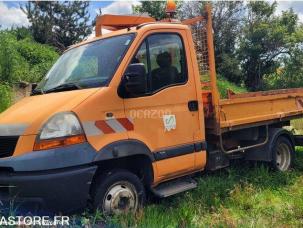 Châssis-cabine Renault R12
