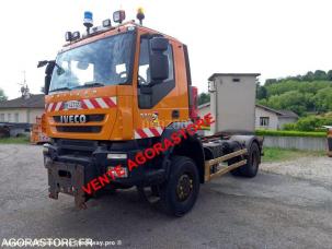 Pour semi-remorque Iveco 190T33