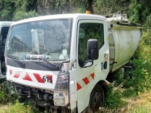 Benne basculante de chantier et de TP Renault Maxity
