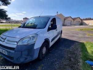 Fourgon avec parois et toit rigide Citroën Berlingo