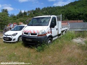 Benne basculante de chantier et de TP Renault Master