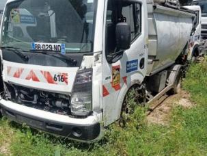 Benne basculante de chantier et de TP Renault Maxity