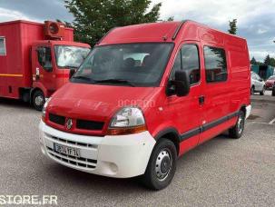 Fourgon avec parois et toit rigide Renault Master