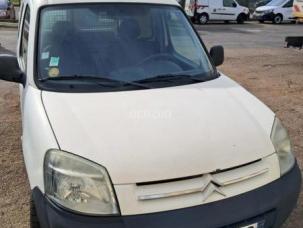 Fourgon avec parois et toit rigide Citroën Berlingo