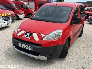 Fourgon avec parois et toit rigide Peugeot Partner