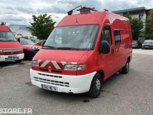Fourgon avec parois et toit rigide Citroën Jumper