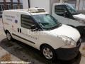 Fourgon avec parois et toit rigide Fiat DOBLO