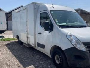 Fourgon avec parois et toit rigide Renault Master