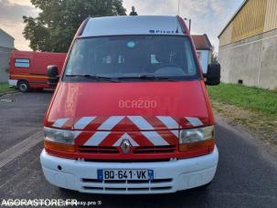 Fourgon avec parois et toit rigide Renault Master