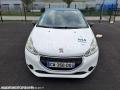 Fourgon avec parois et toit rigide Peugeot E-208