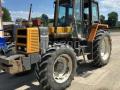 Tracteur agricole Renault 110.14