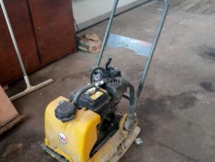 Compacteur à main nc WP 1550 A