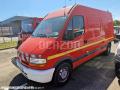 Fourgon avec parois et toit rigide Renault Master