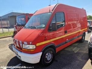 Fourgon avec parois et toit rigide Renault Master