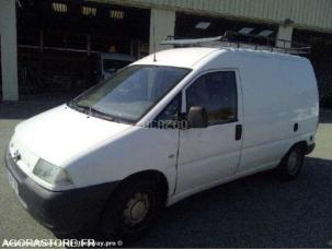Fourgon avec parois et toit rigide Citroën Jumpy