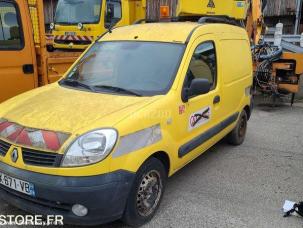 Fourgon avec parois et toit rigide Renault Kangoo