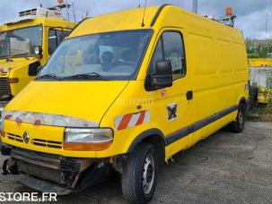 Fourgon avec parois et toit rigide Renault Master