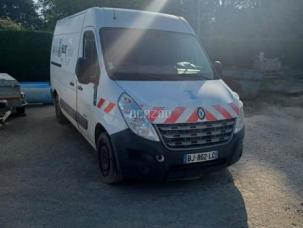 Fourgon avec parois et toit rigide Renault Master