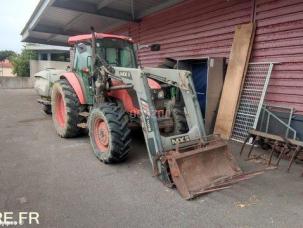 Tracteur agricole Kubota M9540