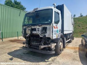 Benne basculante de chantier et de TP Renault Premium