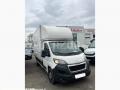 Fourgon avec parois et toit rigide Peugeot Boxer