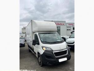 Fourgon avec parois et toit rigide Peugeot Boxer