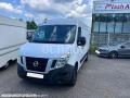 Fourgon avec parois et toit rigide Nissan NV400
