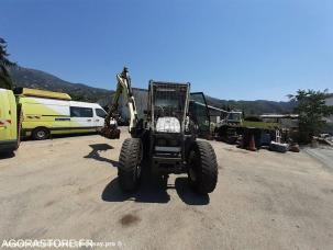 Tracteur agricole Renault