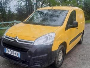Fourgon avec parois et toit rigide Citroën Berlingo
