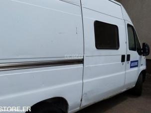 Fourgon avec parois et toit rigide Citroën Jumper