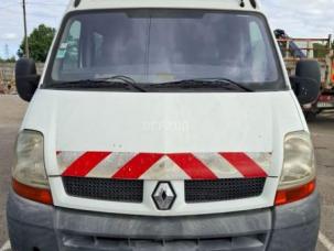 Fourgon avec parois et toit rigide Renault Master
