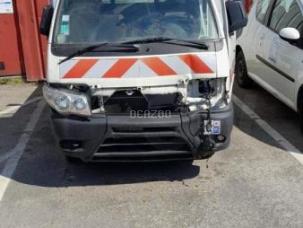 Benne basculante de chantier et de TP Piaggio Porter