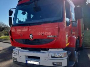Incendie Renault Midlum