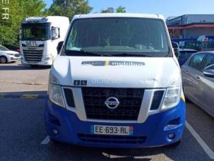 Fourgon avec parois et toit rigide Nissan NV400