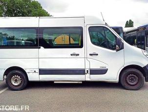 Fourgon avec parois et toit rigide Renault Master