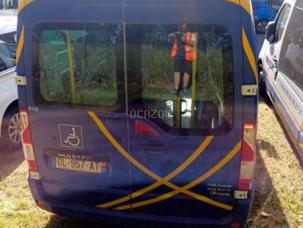 Fourgon avec parois et toit rigide Renault MASTER RT