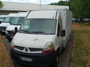 Fourgon avec parois et toit rigide Renault Master