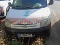 Fourgon avec parois et toit rigide Citroën Berlingo