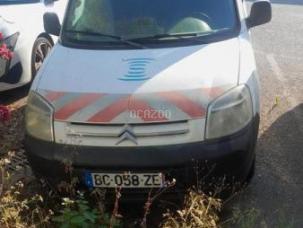 Fourgon avec parois et toit rigide Citroën Berlingo