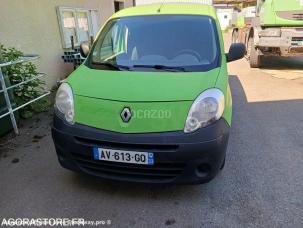 Fourgon avec parois et toit rigide Renault Kangoo