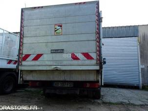 Benne basculante de chantier et de TP Renault Maxity