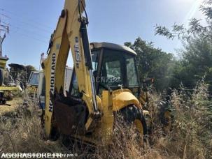 Tractopelle rigide nc B115B