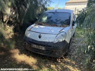 Fourgon avec parois et toit rigide Renault Kangoo