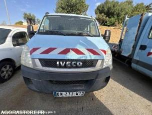 Benne basculante de chantier et de TP Iveco 35C14