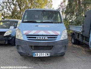 Benne basculante de chantier et de TP Iveco 35C15